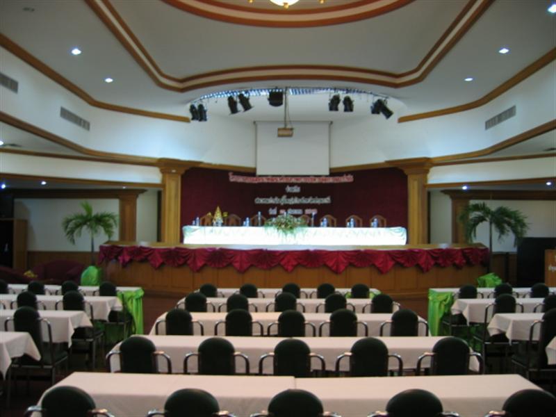 Pathumthani Place Hotel Ngoại thất bức ảnh
